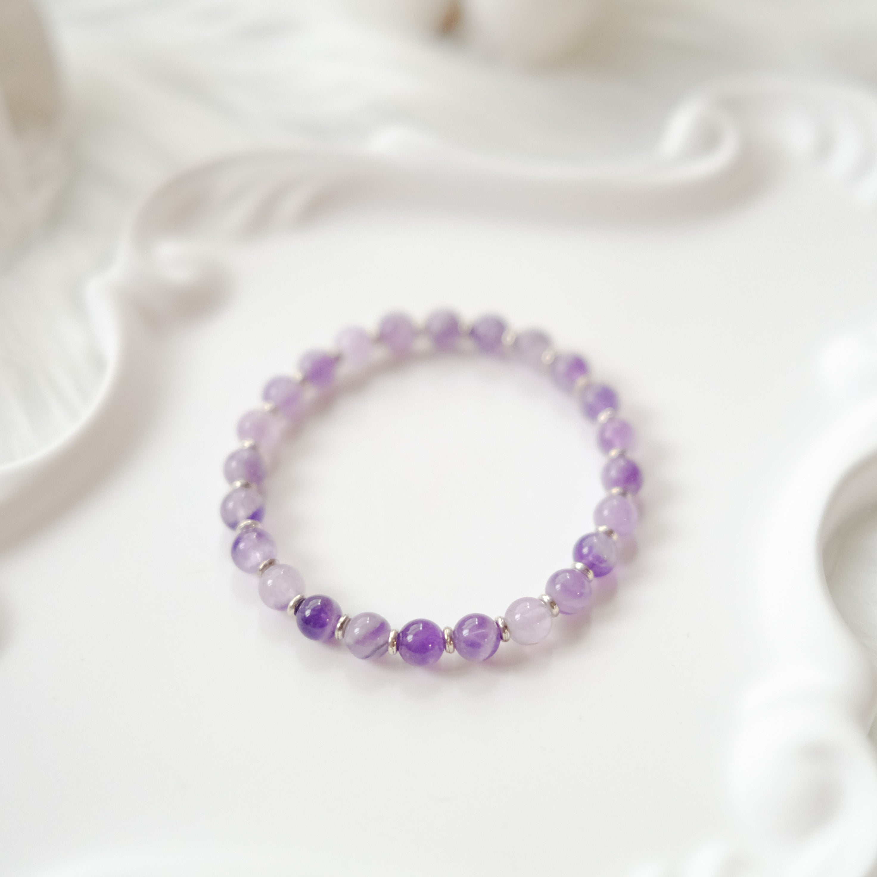 Calm & Clarity – Dreamy Amethyst Bracelet