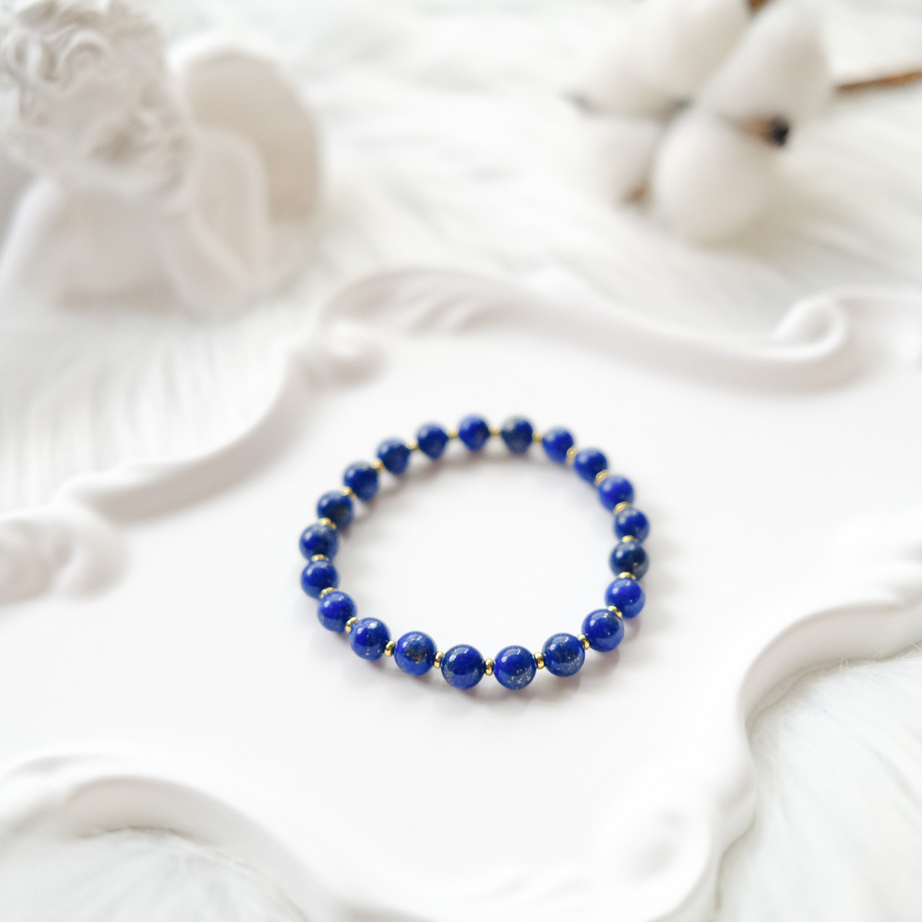Inner Truth & Clarity – Lapis Lazuli Bracelet