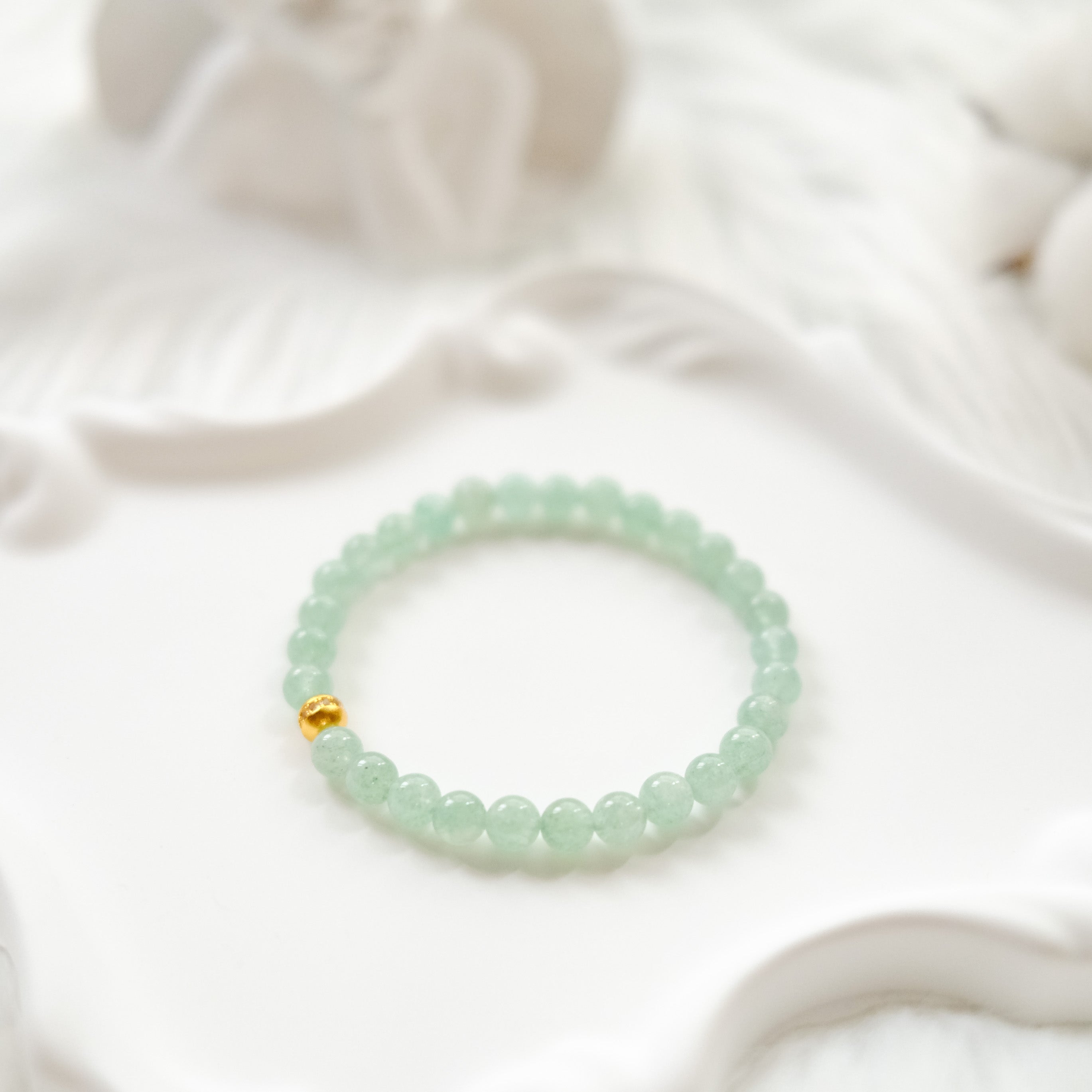 Emotional Harmony – Green Strawberry Quartz Bracelet