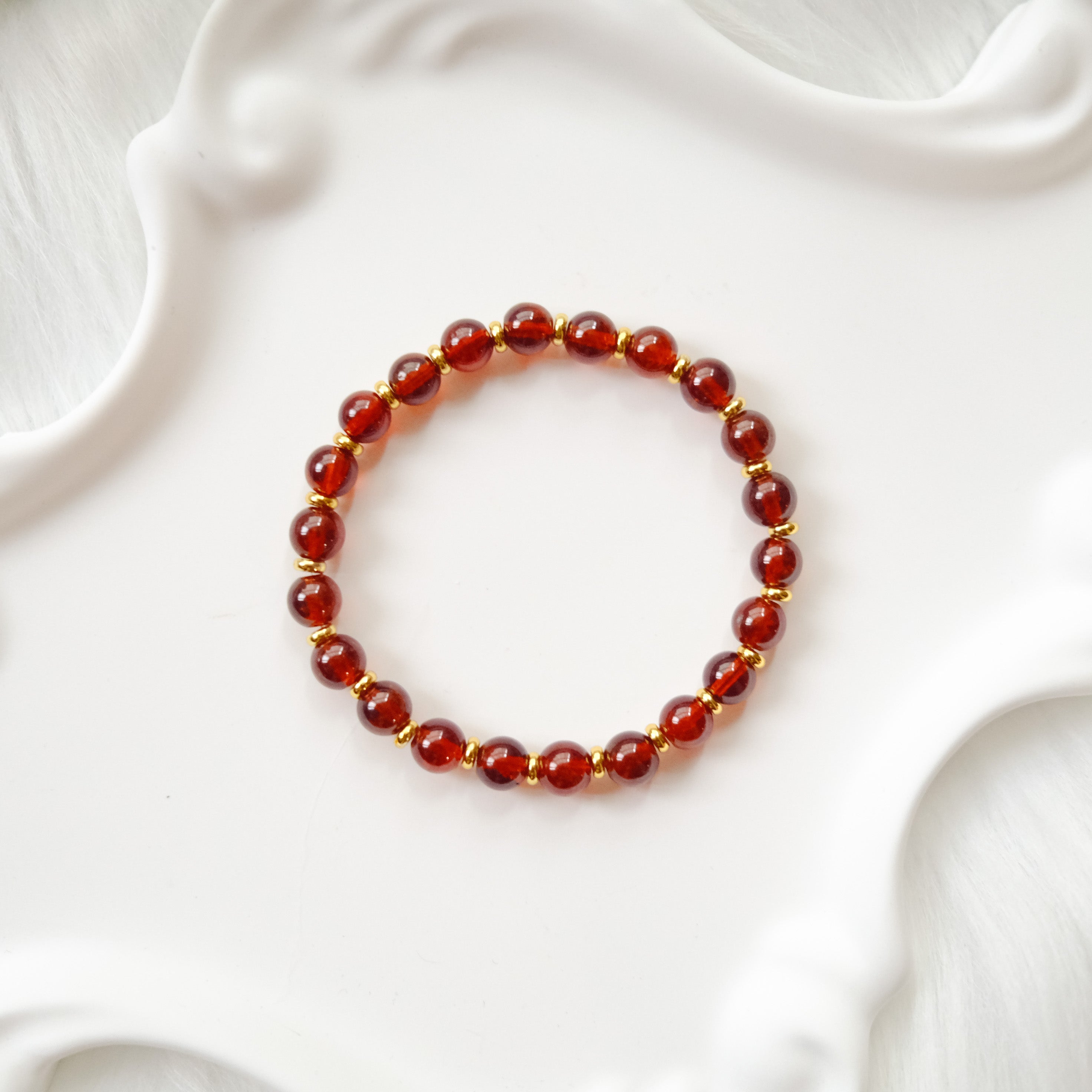 Vitality & Heart Energy – Garnet Bracelet