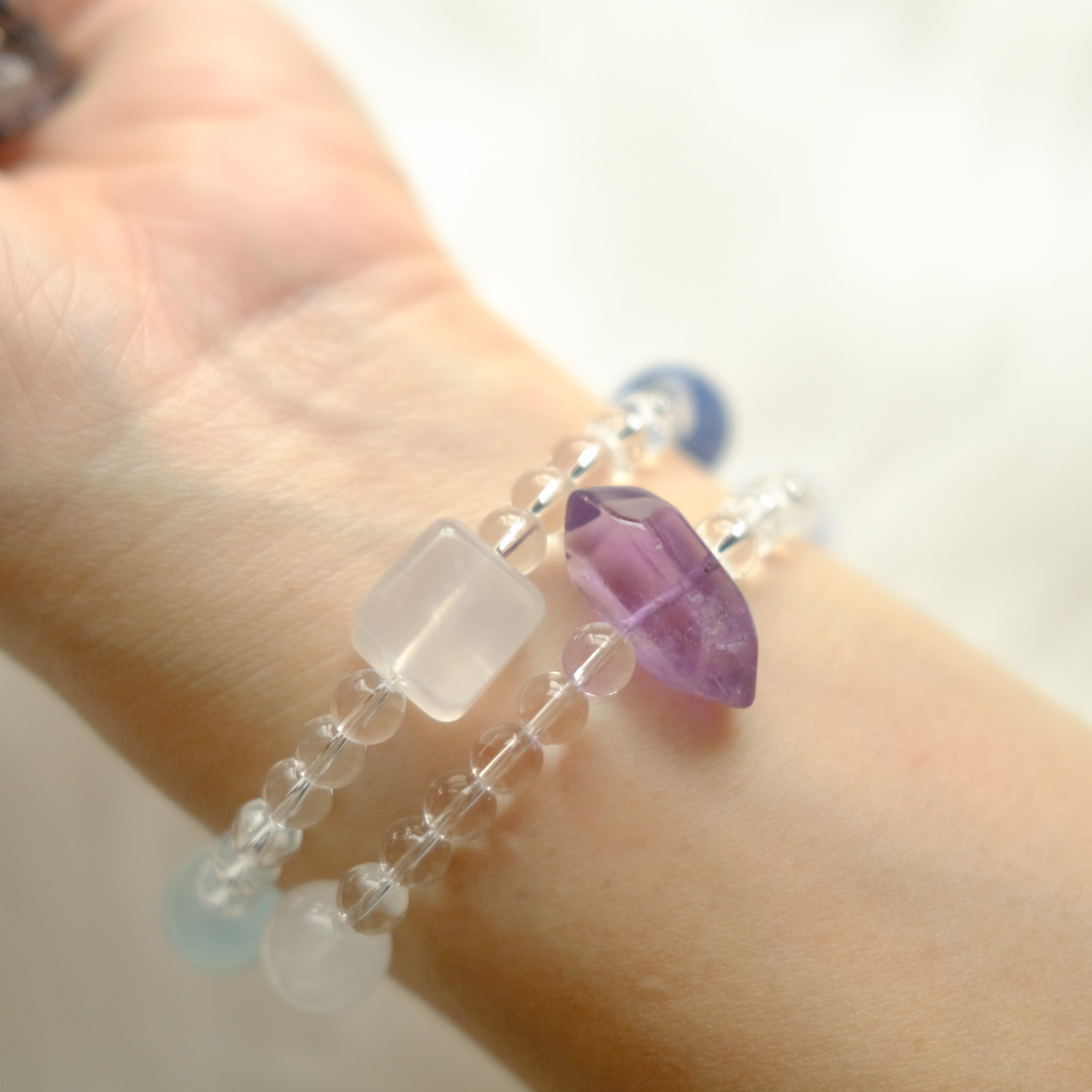 Intuition & Inner Clarity – Amethyst, Aquamarine, Blue Kyanite & Himalayan Quartz Bracelet