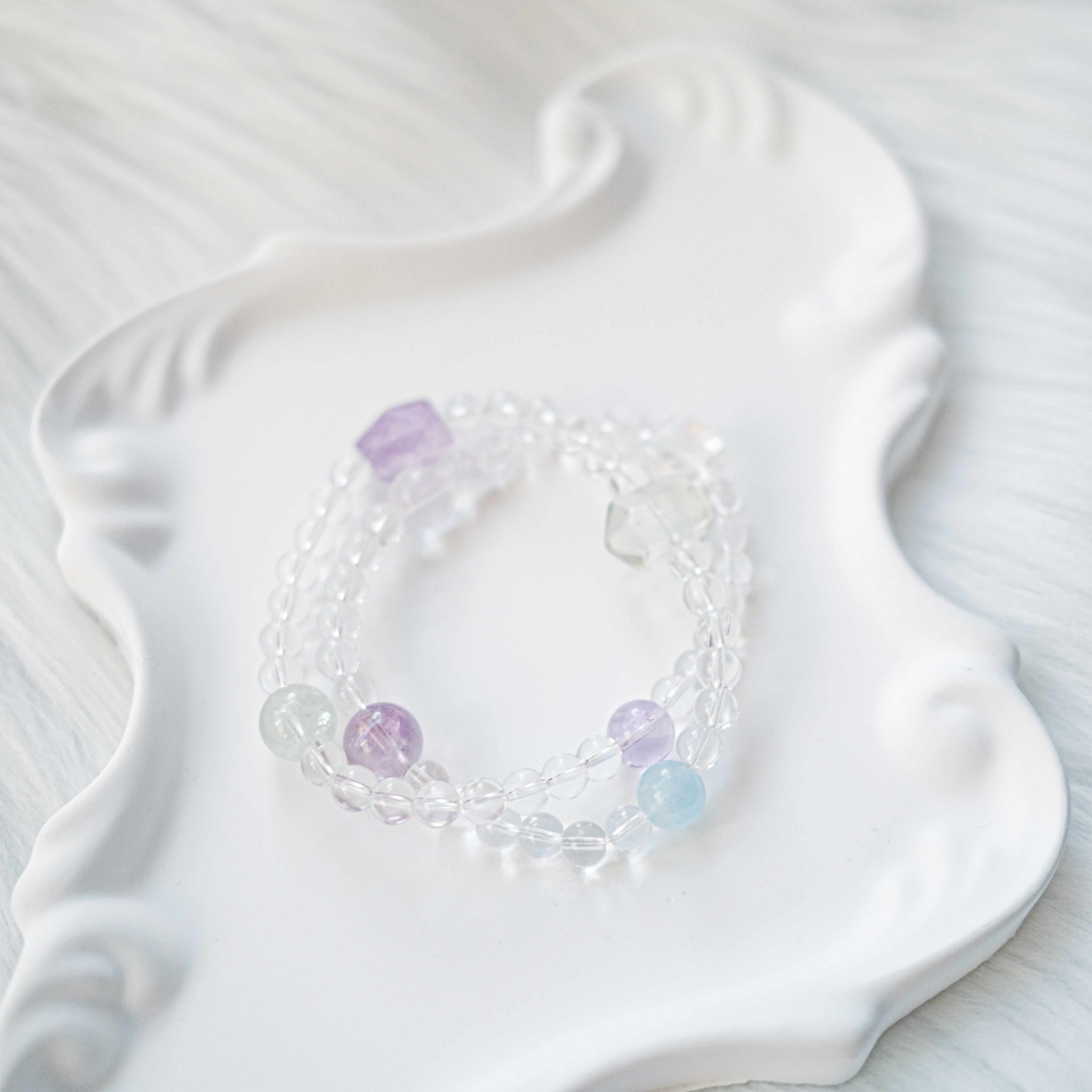 Clarity & Emotional Balance – Amethyst, Green Quartz & Aquamarine Bracelet