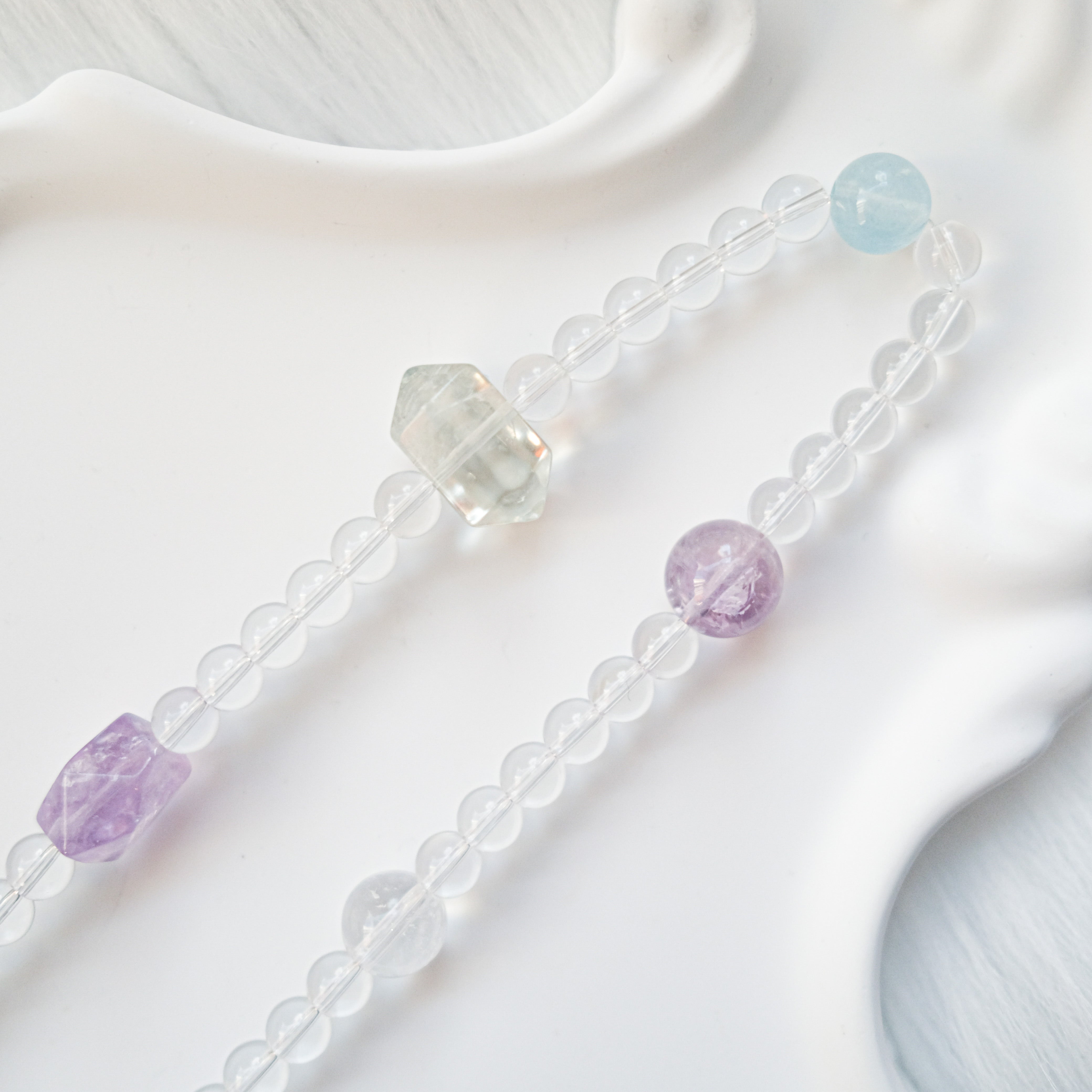 Clarity & Emotional Balance – Amethyst, Green Quartz & Aquamarine Bracelet